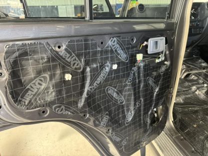 SOUND DEADENING SOLUTIONS - DYNAMAT - TITAN - ROADKILL - BAM - Image 5